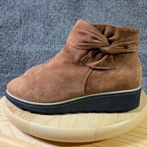 Clarks Sharon Salon Boots Women Size 11 Wide Suede Brown Wedge Heel Ankle Bootie